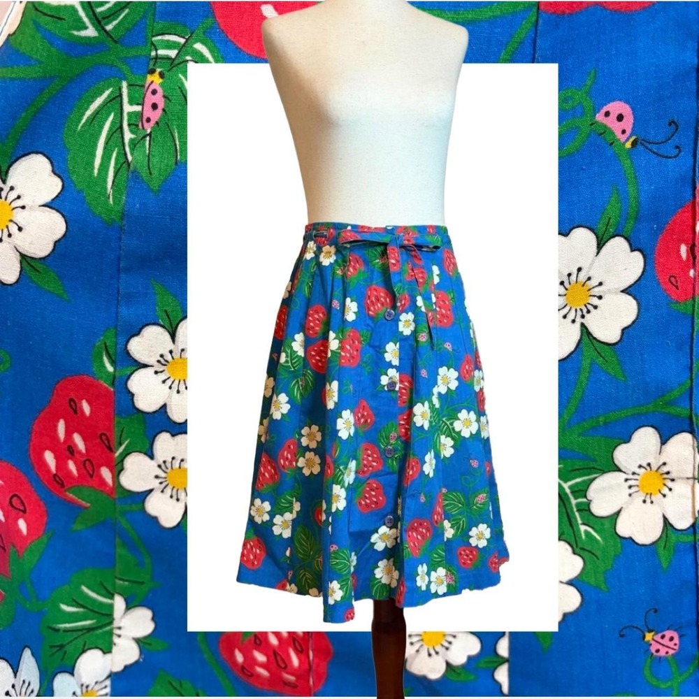 Vintage 60s/70s Strawberry and Ladybug print midi skirt